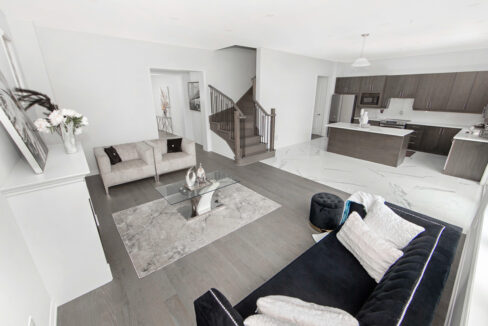 20 Olerud Drive Whitby - SJ-MLS_009