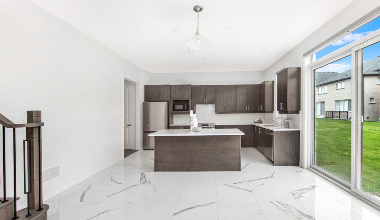 20 Olerud Drive Whitby - SJ-MLS_010