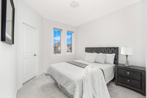 20 Olerud Drive Whitby - SJ-MLS_018